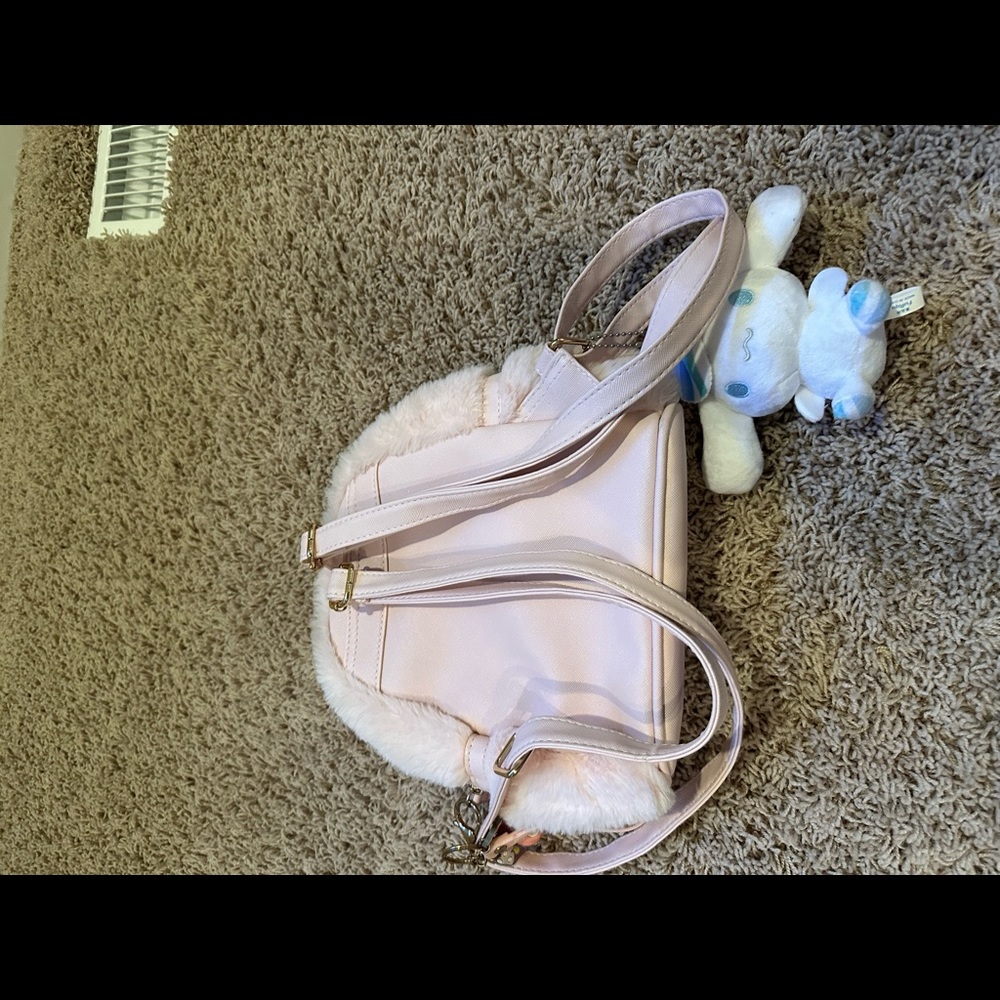 Hello Kitty Rare Mini Backpack - Picture 4 of 5